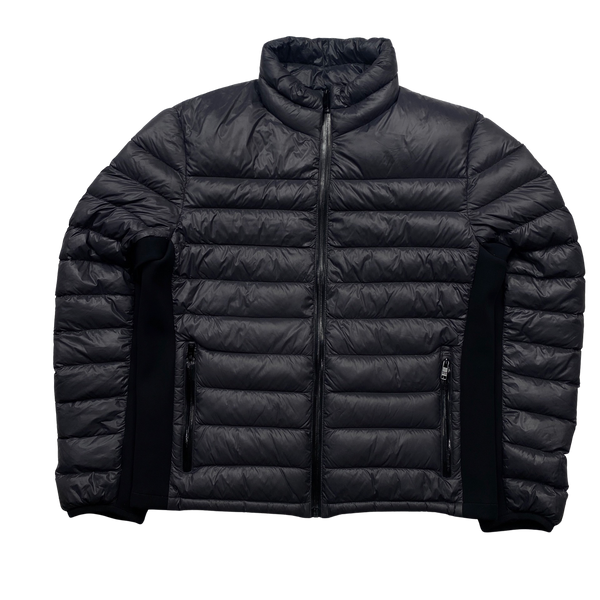 Shop PRADA Linea Rossa 2021-22FW Light nylon hooded puffer jacket  (SGB574_1T2Y_F0161_S_202, SGB574_1T2Y_F0002_S_202) by Kasamiis | BUYMA