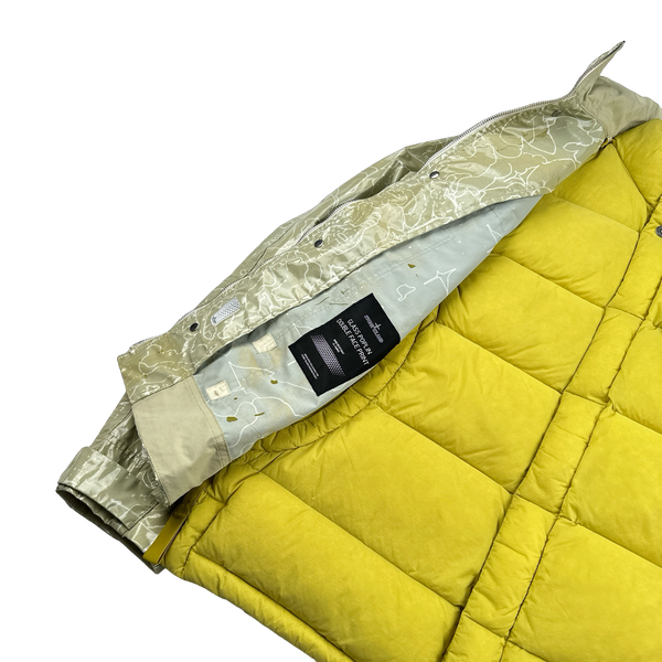 Stone Island Shadow Project Yellow Lining Glass Poplin Double Face Print Jacket - Medium