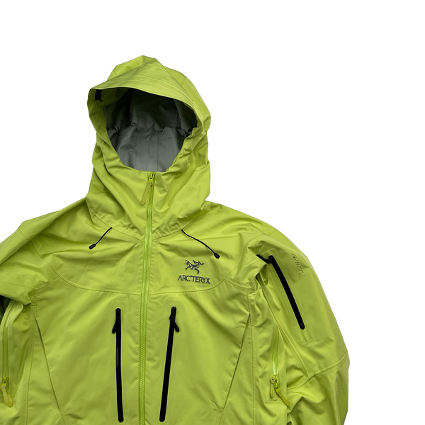 Green arcteryx jacket best sale