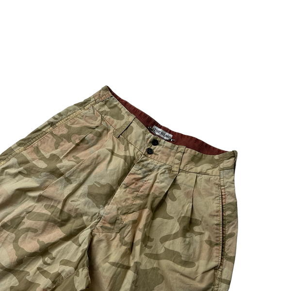 Stone Island 1990s Beige Ice Camo Shorts - 28"