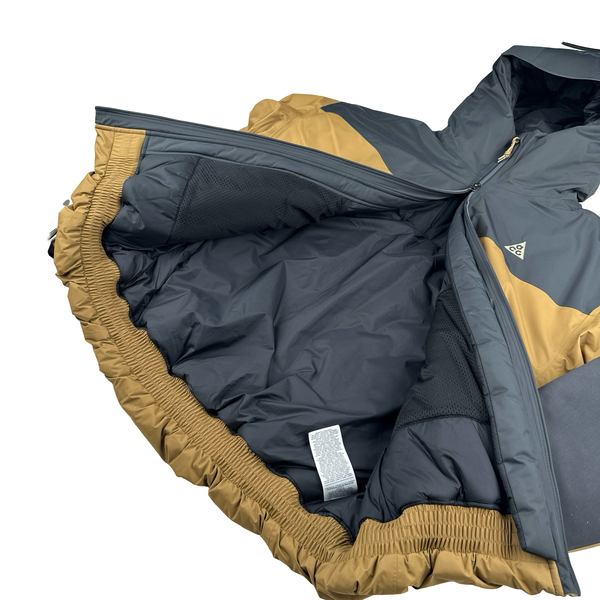 Nike ACG 4th Horseman Primaloft Padded Jacket - Medium