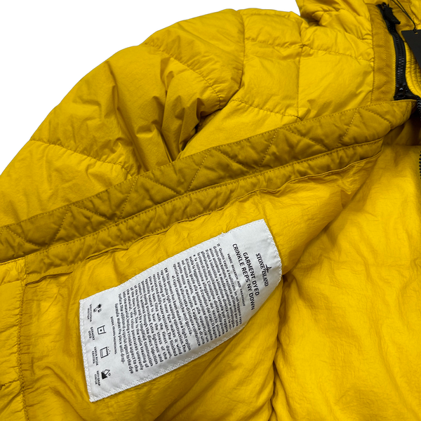 Stone island yellow online puffer jacket