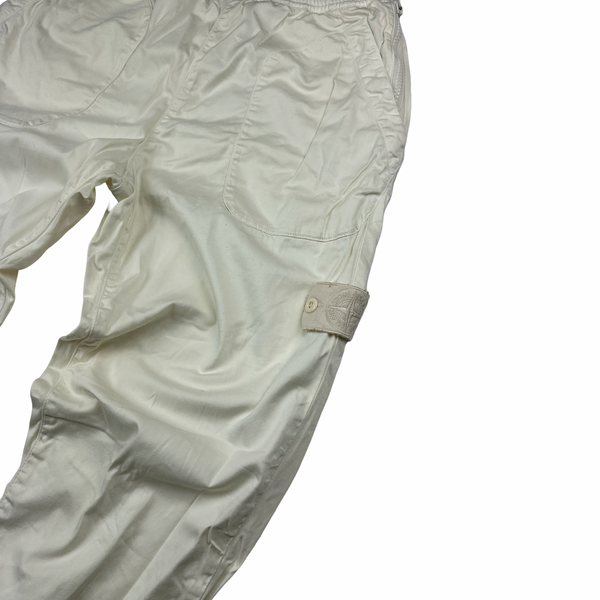 Stone Island 2022 White Ghost Cargo RE T Trousers - Small