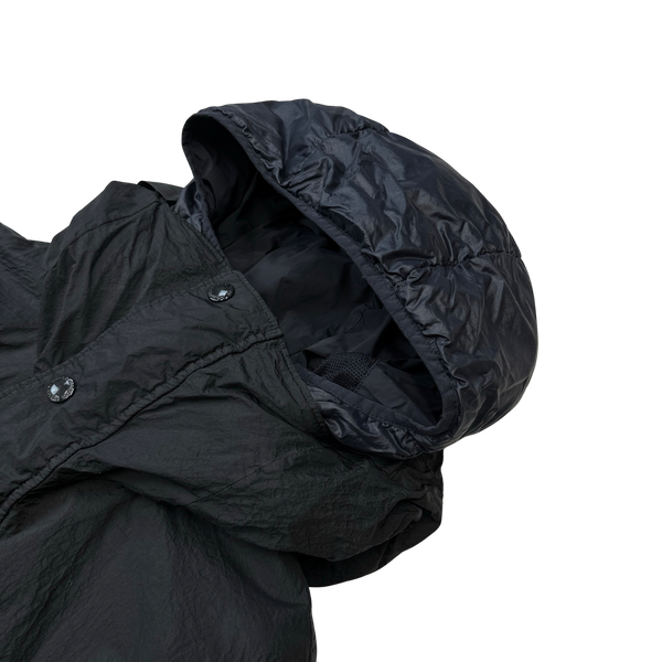 CP Company Black/Navy Down Filled Nyfoil Fishtail Parka - Large – Mat's ...