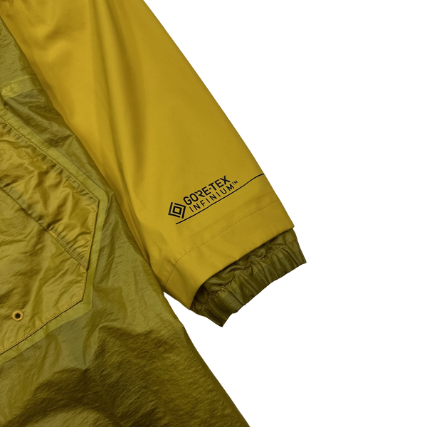 CP Company Yellow Gore-Tex Infinium Waterproof Lens Viewer Jacket - Medium