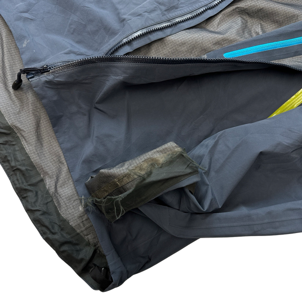 Arcteryx Grey Gore Tex BLT Shell Jacket - Small