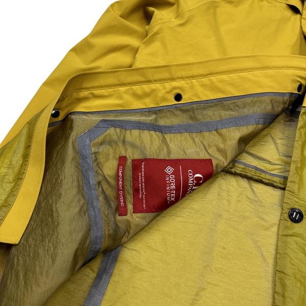 CP Company Yellow Gore-Tex Infinium Waterproof Lens Viewer Jacket - Medium