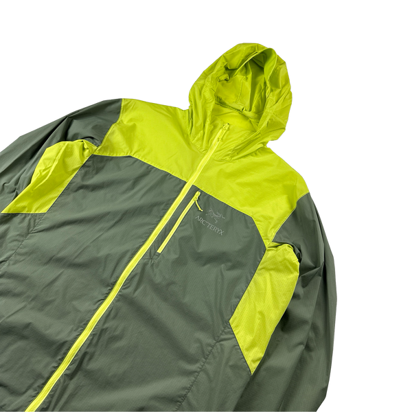 Arcteryx Lightweight Hooded Windstopper Jacket - Large