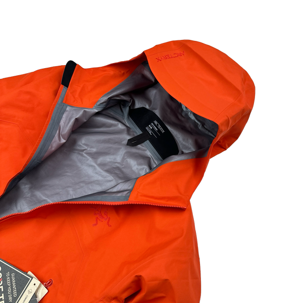 Arcteryx Orange Beta M Gore Tex Jacket - Medium & Large