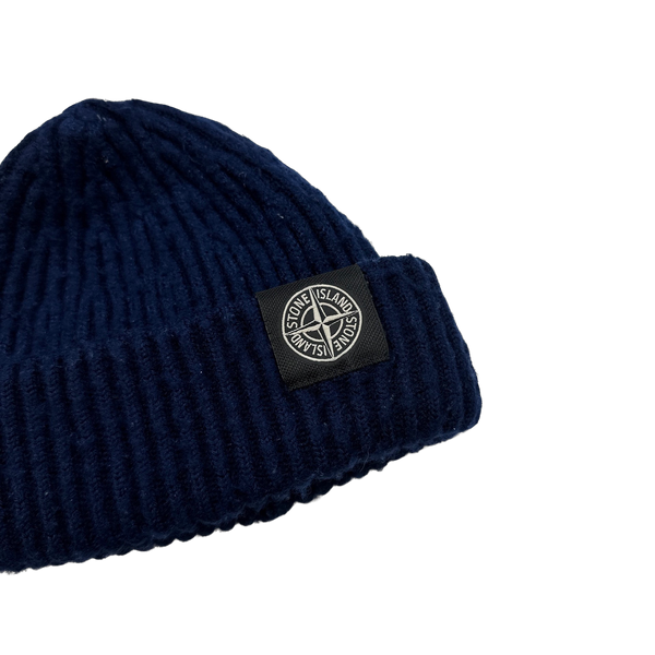 Stone island beanie with patch online