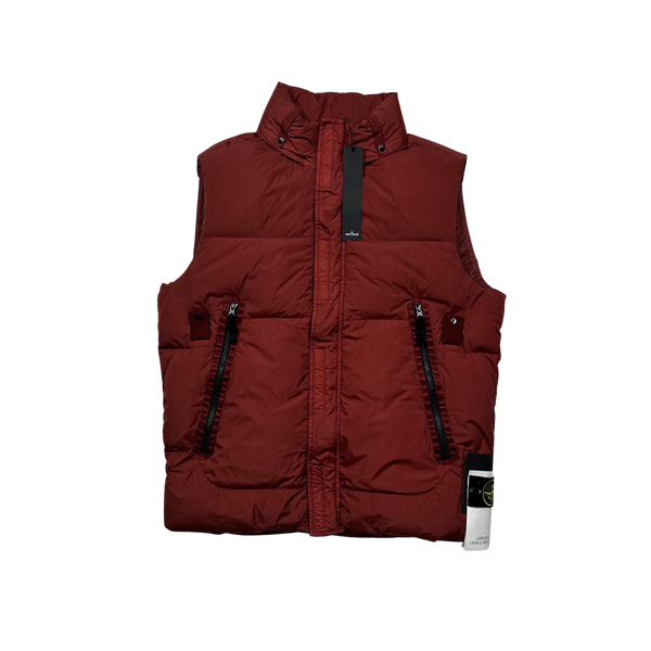 Stone Island 2021 Red Down Filled Garment Dyed Crinkle Gilet - Large